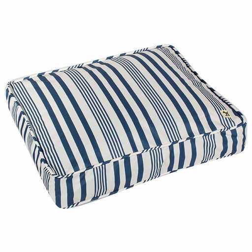 Weekends away,  Water resistant Dog Duvet